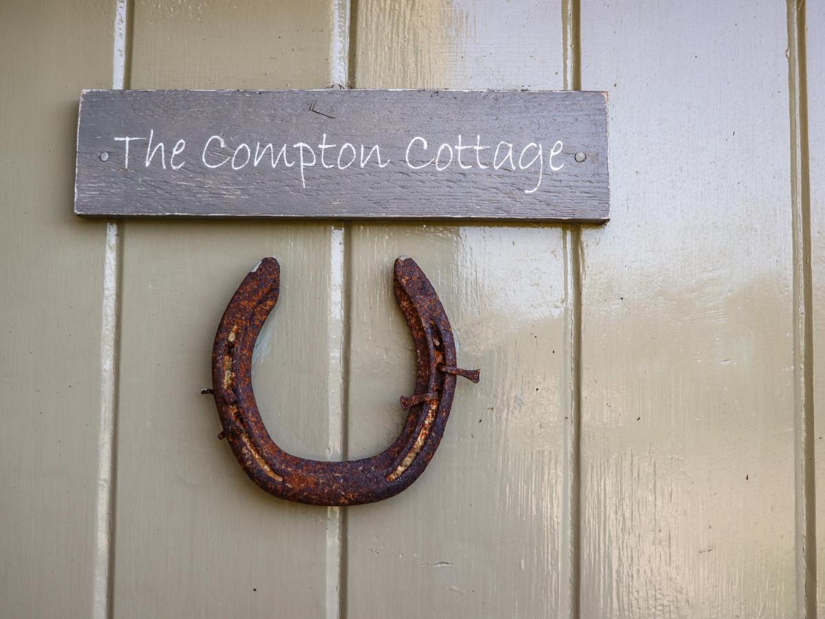 The Compton Cottage Cheltenham Exterior photo